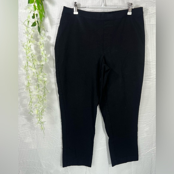 Isaac Mizrahi Live! Comfortable Stretch Crop Pants w/ Side Slit Hem Blk Reg 14 - Picture 11 of 11